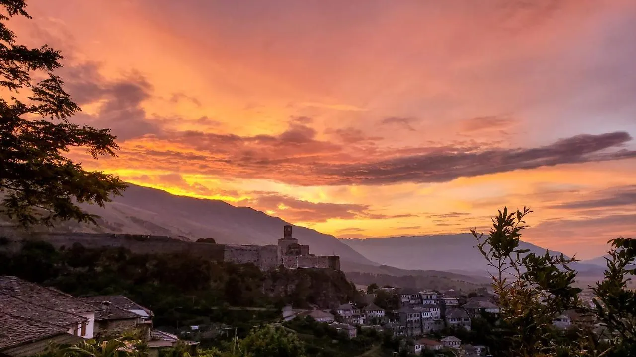 Gasthof Clockwise Guestrooms Gjirokastër