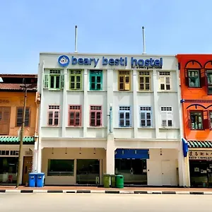Beary Best! Chinatown Ostello Singapore